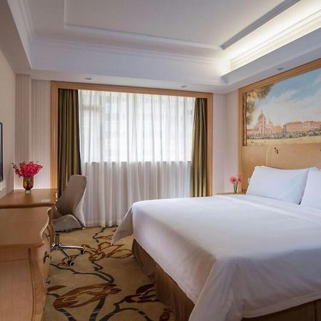 Vienna Hotel Shenzhen Nanshan Yilida Exterior photo