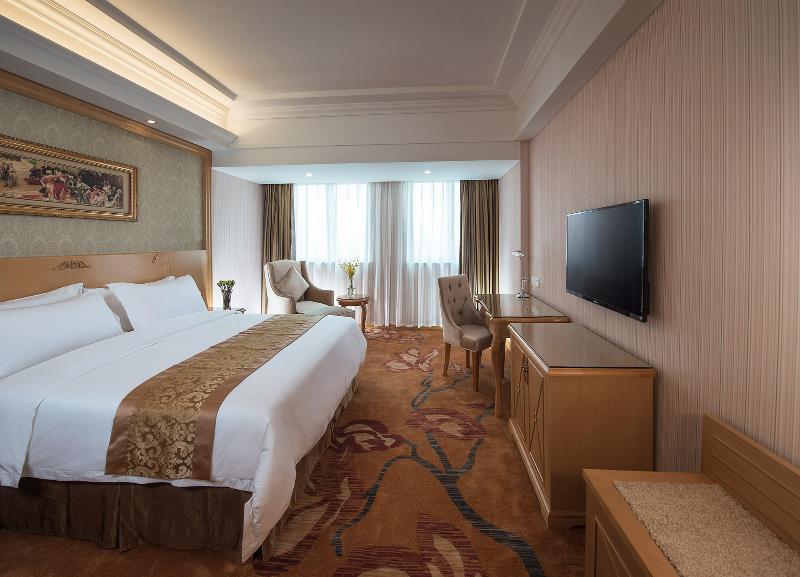 Vienna Hotel Shenzhen Nanshan Yilida Exterior photo